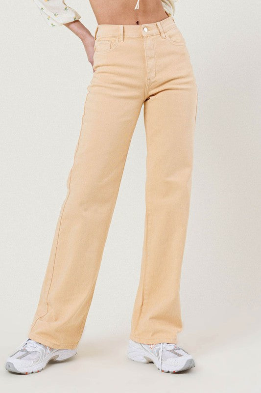 High Rise Straight Fit Jeans